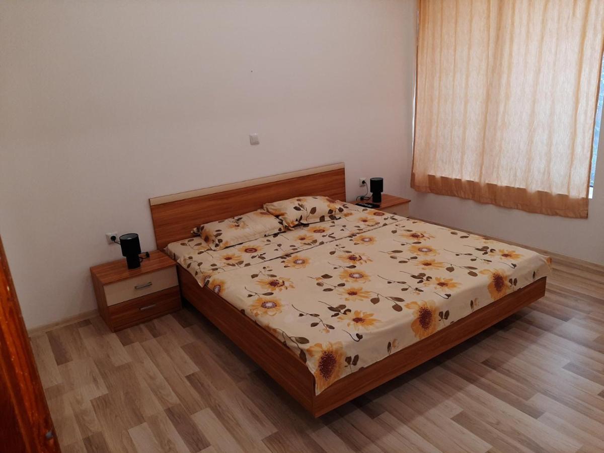 Къща За Гости Градина Aheloy Dış mekan fotoğraf